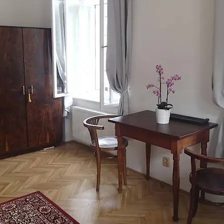 150m2 Lux. Flat - Castle View, Breakfast Incl. * Praag