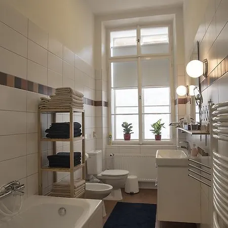 150m2 Lux. Flat - Castle View, Breakfast Incl. * Praag